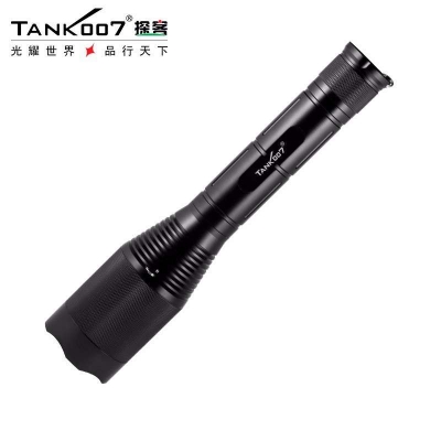 TANK007探客CI03大勻光伸縮調焦式手電投射、無干擾雜散光